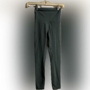 Lululemon Athletica Wunder Train 24” inseam Green Leggings SIZE 2